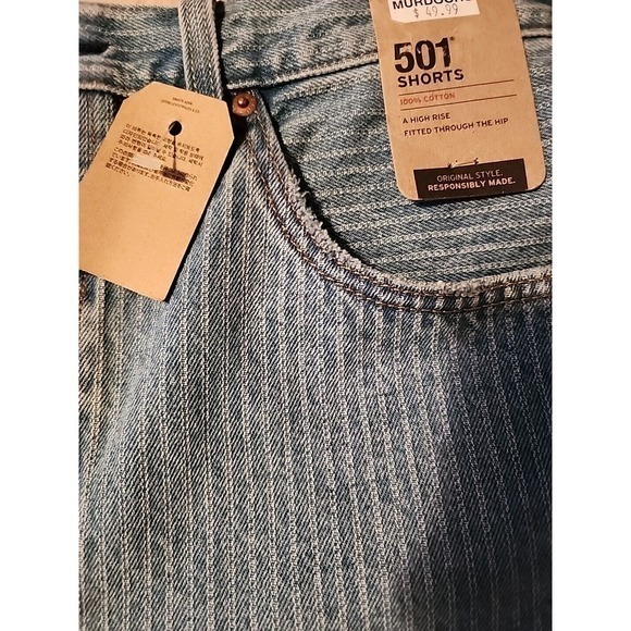 NWT Levi’s 501 High‎ Rise Denim Shorts Pin Striped-Size 32 - Picture 3 of 5